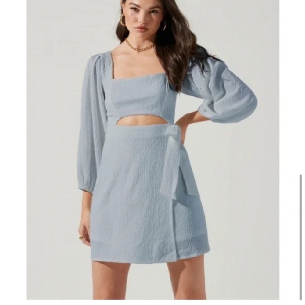 Astr the Label cut out wrap drsss